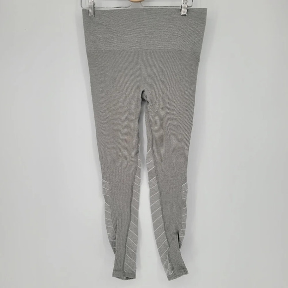 Blanqi Sport Support Hipster Contour Maternity Leggings size Medium - Picture 4 of 6